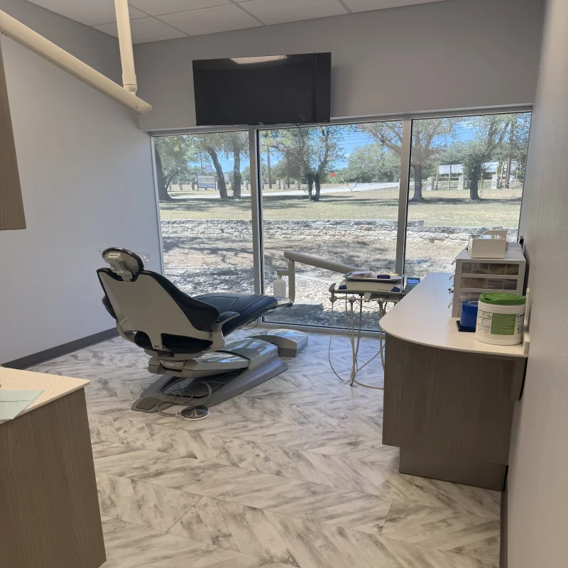 Advanced in-house dental laboratory equipment